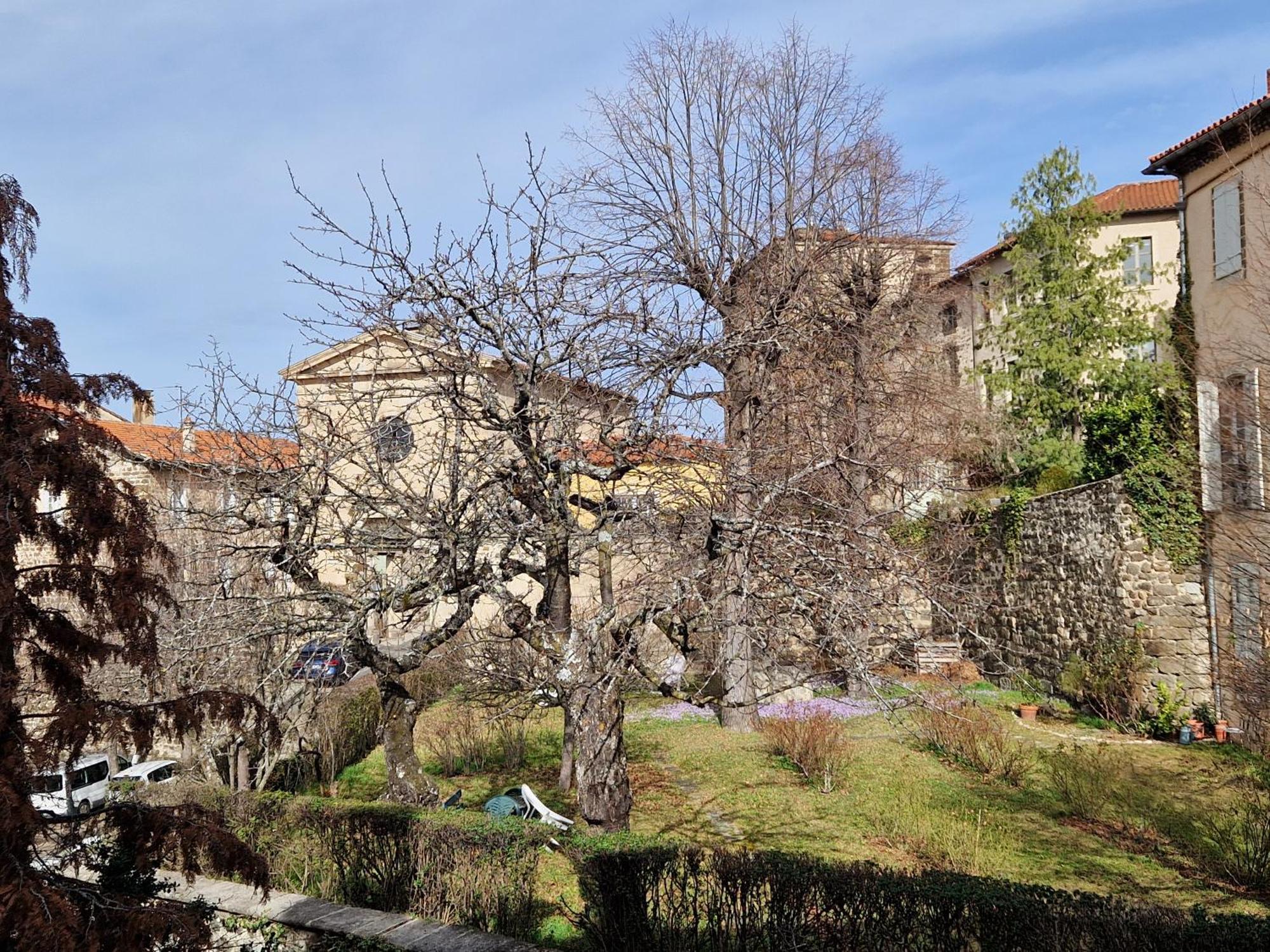 Gite Des Tables - Cathedrale, Coeur Historique, Vue Le Puy-en-Velay Exterior foto